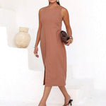 Vestido Midi com Fenda Frontal e Decote Clássico